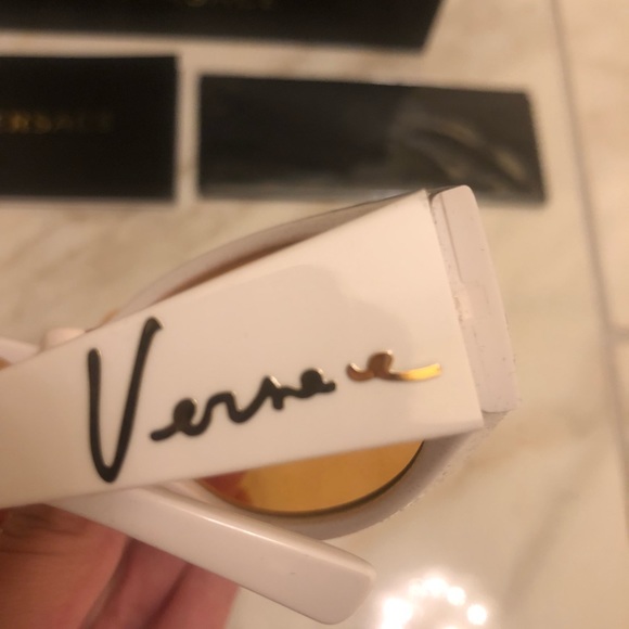 ?NEW VERSACE SUNGLASSES ? main image 7
